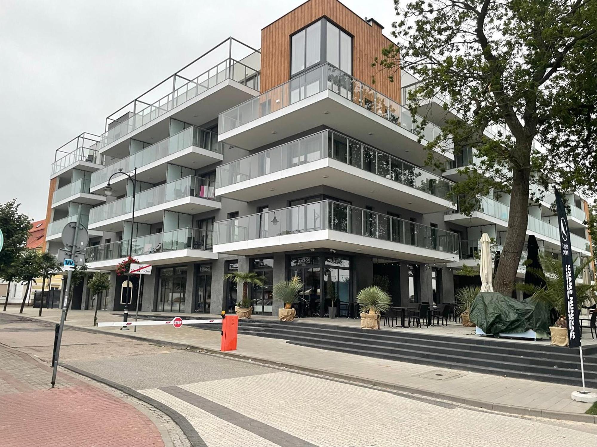 Portowy Boulevard ムジェジノ エクステリア 写真